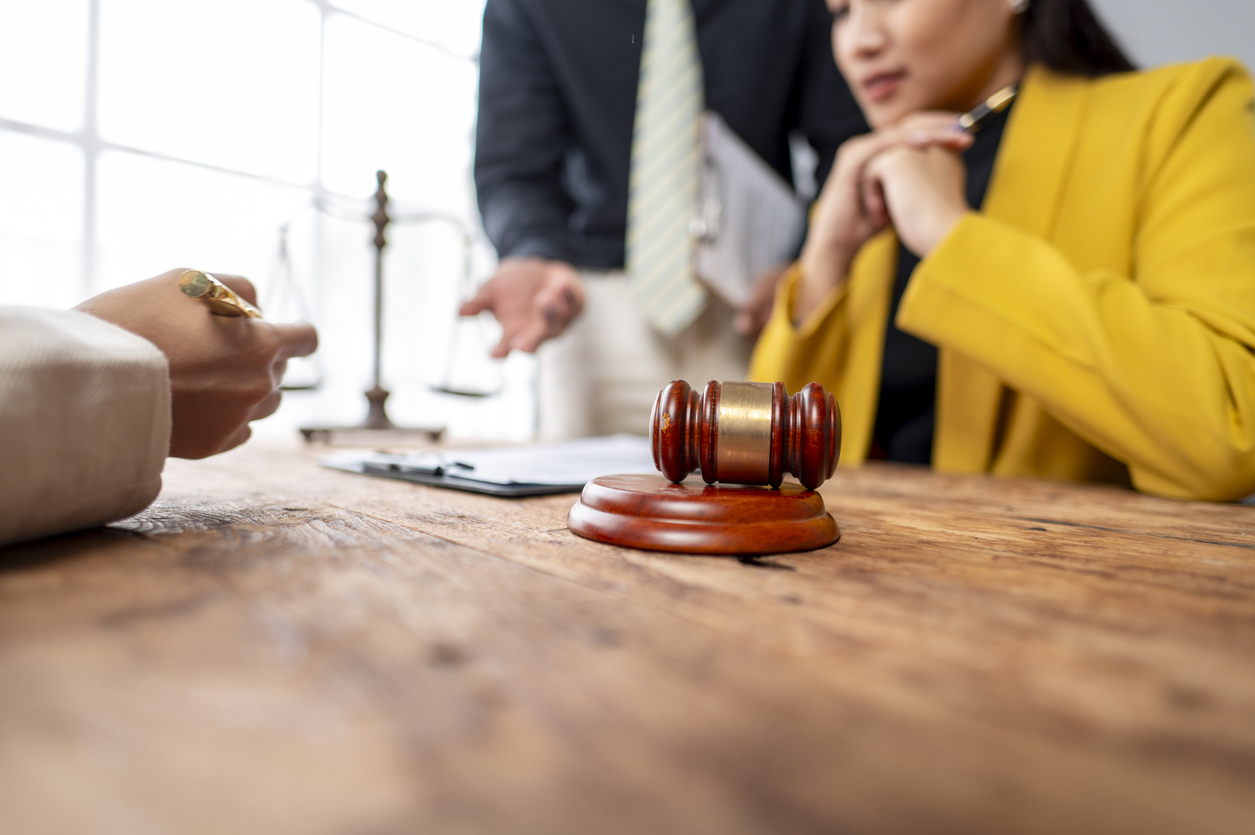 Warehouse Lease Disputes: Allocation of Maintenance & Repair Obligations